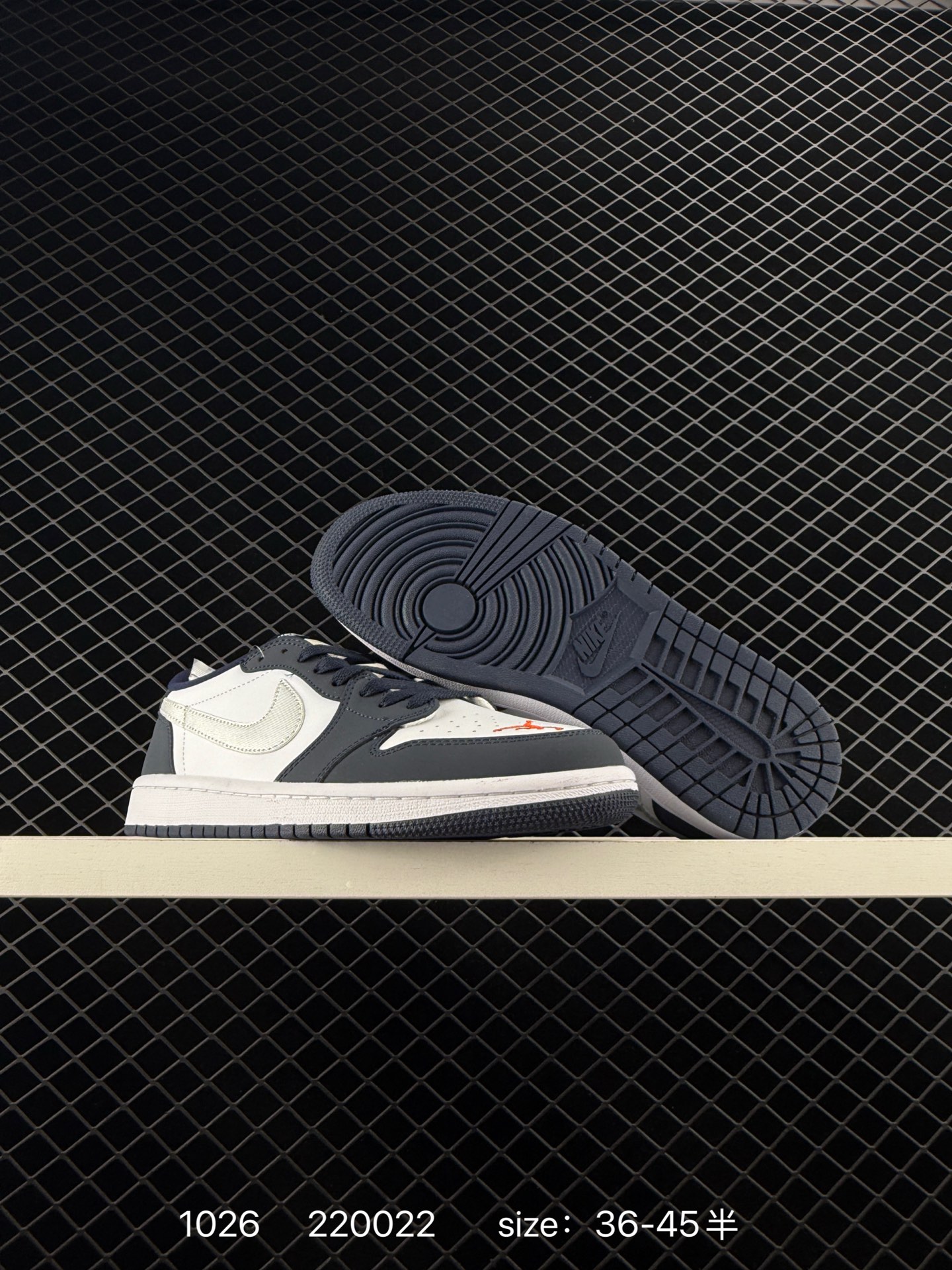 Air Jordan 1 Low  AJ1